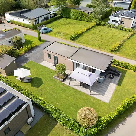 Holiday home Brabants Weelde Molenschot